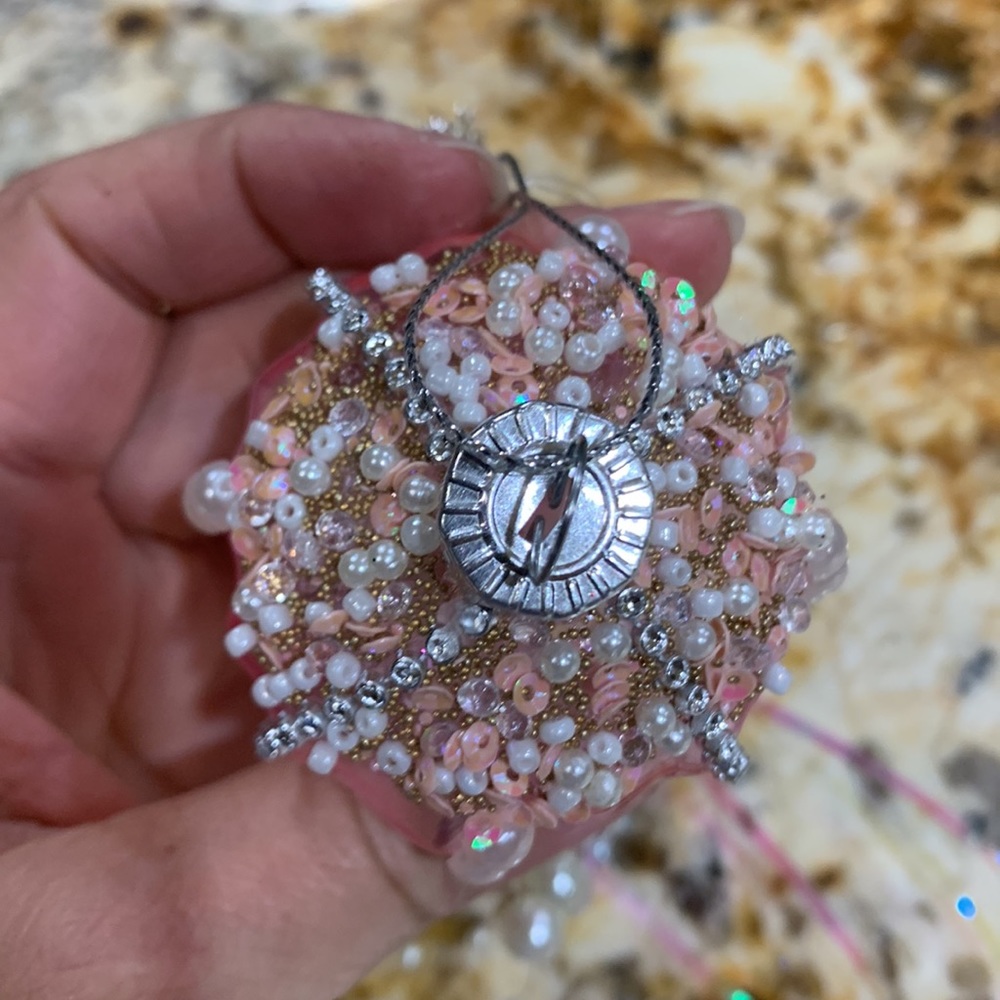Rare find. Pink iridescent jellyfish. Add to your terrarium! - Picture 3 of 6